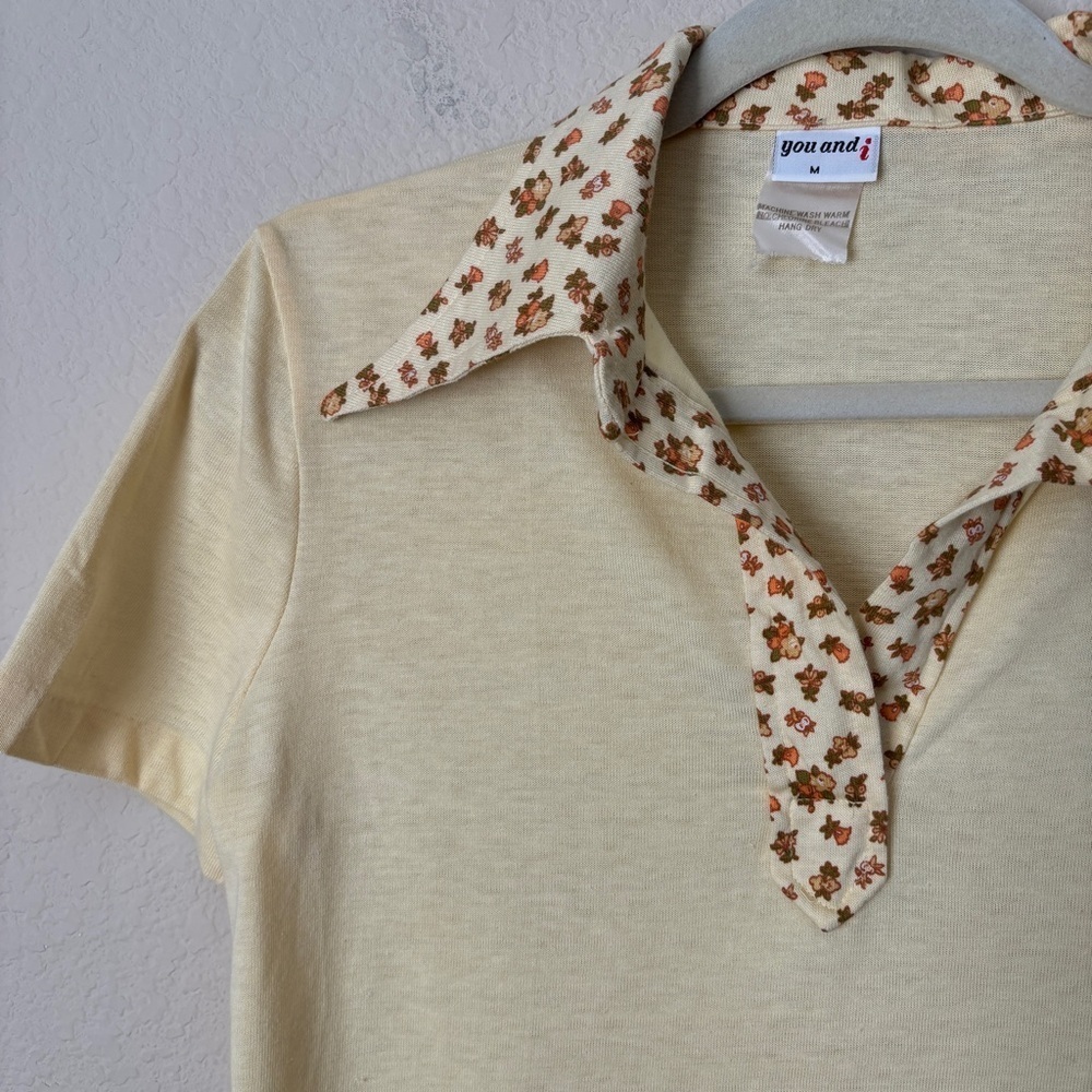 Vintage 70's Retro Ditsy Floral Printed Wide Collar Polo Shirt - Picture 3 of 11